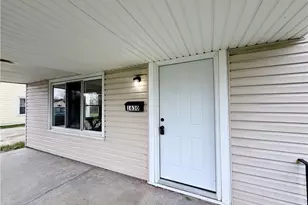 1630 S Sweetbriar Ln, Springfield, OH 45505 - Photo 3