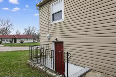 4093 Klepinger Road, Dayton, OH 45416 - Photo 5