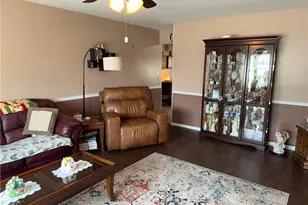 6208 Rosecrest Dr, Butler Twp, OH 45414 - Photo 15