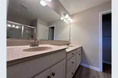 16 Old Pond Road, Springboro, OH 45066 - Photo 11