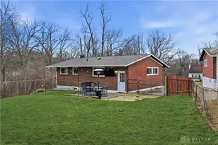 8608 Dundalk Ct, Deer Park, OH 45236 - Photo 7