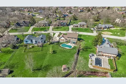 8800 Withersfield Court, Springboro, OH 45066 - Photo 9