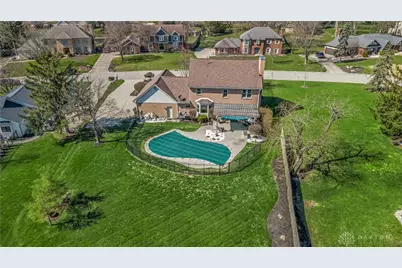 8800 Withersfield Court, Springboro, OH 45066 - Photo 11