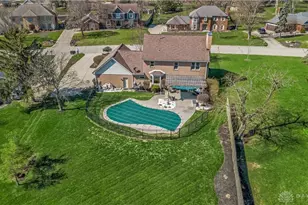 8800 Withersfield Ct, Springboro, OH 45066 - Photo 11