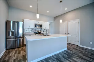 8196 Cherry Birch Dr, Tipp City, OH 45371 - Photo 15