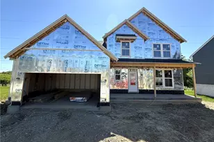 2572 Golden Leaf, Beavercreek, OH 45431 - Photo 1