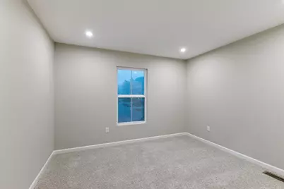 2572 Golden Leaf, Beavercreek, OH 45431 - Photo 15