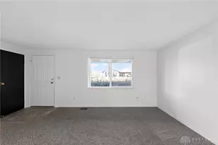 6348 Longford Rd, Huber Heights, OH 45424 - Photo 7