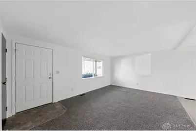 6348 Longford Road, Huber Heights, OH 45424 - Photo 5