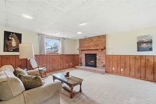 1565 Kingsway Dr, Beavercreek Twp, OH 45385 - Photo 5