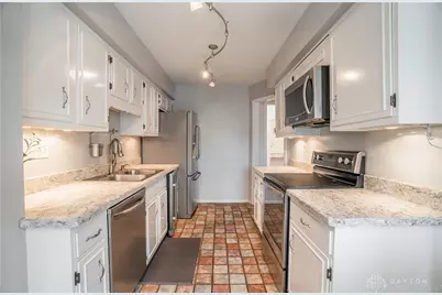 17 Nicholson Court, Centerville, OH 45459 - Photo 9