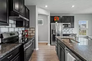 9184 Lakeside St., Tipp City, OH 45371 - Photo 11