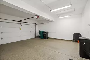 3896 W Summit Ridge Dr, Beavercreek, OH 45439 - Photo 31