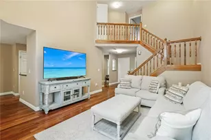 3896 W Summit Ridge Dr, Beavercreek, OH 45439 - Photo 5