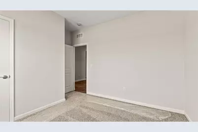 461 Hollywood Boulevard, Xenia, OH 45385 - Photo 9