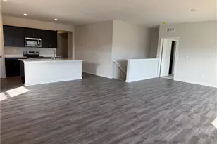 461 Hollywood Blvd, Xenia, OH 45385 - Photo 5