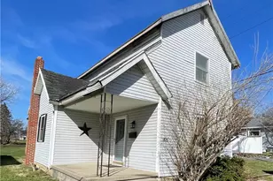 825 Eastern Ave, Bellefontaine, OH 43311 - Photo 1