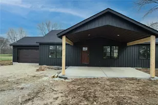 742R Odenwald Dr, Fayetteville, OH 45118 - Photo 1