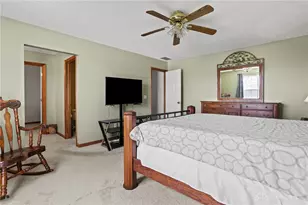 413 Deerwood Dr, Piqua, OH 45356 - Photo 39