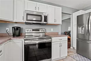 413 Deerwood Dr, Piqua, OH 45356 - Photo 29