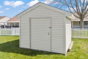 413 Deerwood Dr, Piqua, OH 45356 - Photo 13