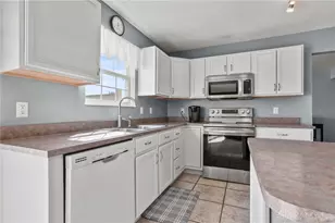 413 Deerwood Dr, Piqua, OH 45356 - Photo 27