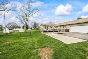 250 E Weaver St, New Lebanon, OH 45345 - Photo 37