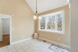 472 Timber Walk Ct, Clearcreek Twp, OH 45066 - Photo 9