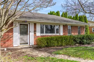 2018 Rockdell Dr, Fairborn, OH 45324 - Photo 3