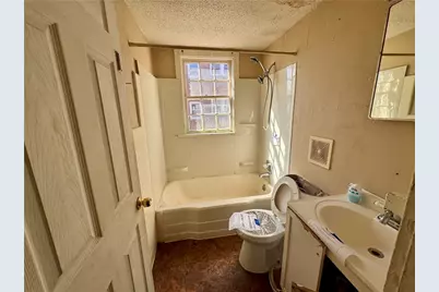 2118 Catalpa Drive, Dayton, OH 45406 - Photo 11