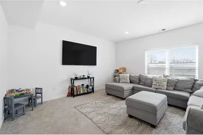 105 Clemmons Court, Union, OH 45322 - Photo 7