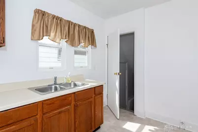 28 N Trenton Street, Dayton, OH 45417 - Photo 15