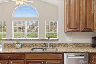 2432 Forest Oaks Dr, Beavercreek, OH 45431 - Photo 21