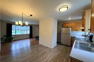 4174 Mapleview Dr, Beavercreek, OH 45432 - Photo 7