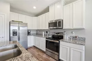 1215 Driftwood Dr, Fairborn, OH 45324 - Photo 21