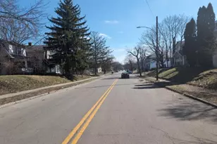 719 W Fairview Ave, Dayton, OH 45406 - Photo 3