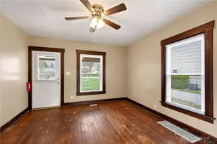 1577 W 2nd St, Xenia, OH 45385 - Photo 11