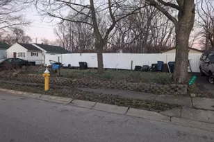 2724 Holman St, Moraine, OH 45439 - Photo 5