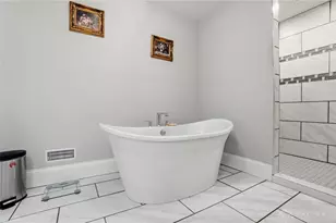 25 W Thruston Blvd, Oakwood, OH 45419 - Photo 79