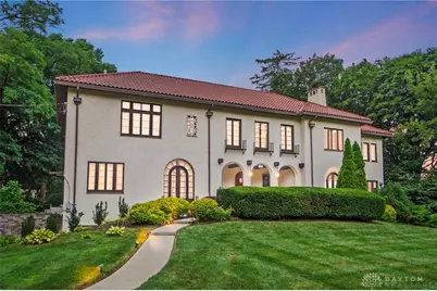 25 W Thruston Boulevard, Oakwood, OH 45419 - Photo 1