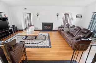 25 W Thruston Blvd, Oakwood, OH 45419 - Photo 19