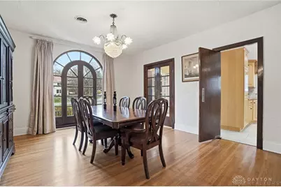 25 W Thruston Boulevard, Oakwood, OH 45419 - Photo 35