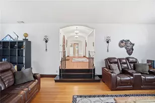 25 W Thruston Blvd, Oakwood, OH 45419 - Photo 35