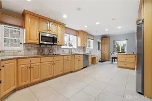 25 W Thruston Blvd, Oakwood, OH 45419 - Photo 45