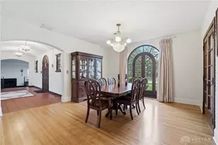 25 W Thruston Blvd, Oakwood, OH 45419 - Photo 37
