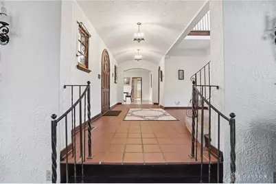 25 W Thruston Boulevard, Oakwood, OH 45419 - Photo 37