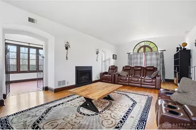 25 W Thruston Boulevard, Oakwood, OH 45419 - Photo 25