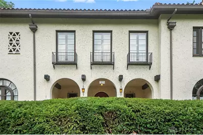 25 W Thruston Boulevard, Oakwood, OH 45419 - Photo 11