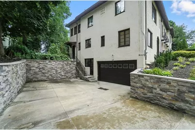 25 W Thruston Boulevard, Oakwood, OH 45419 - Photo 93