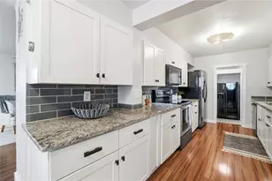 306 East Dr, Oakwood, OH 45419 - Photo 13